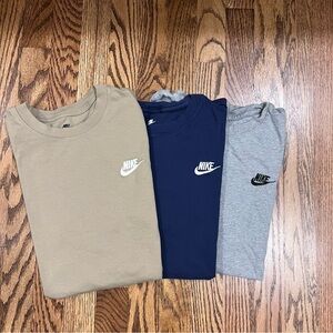 Nike Tee lot of 3 (S)